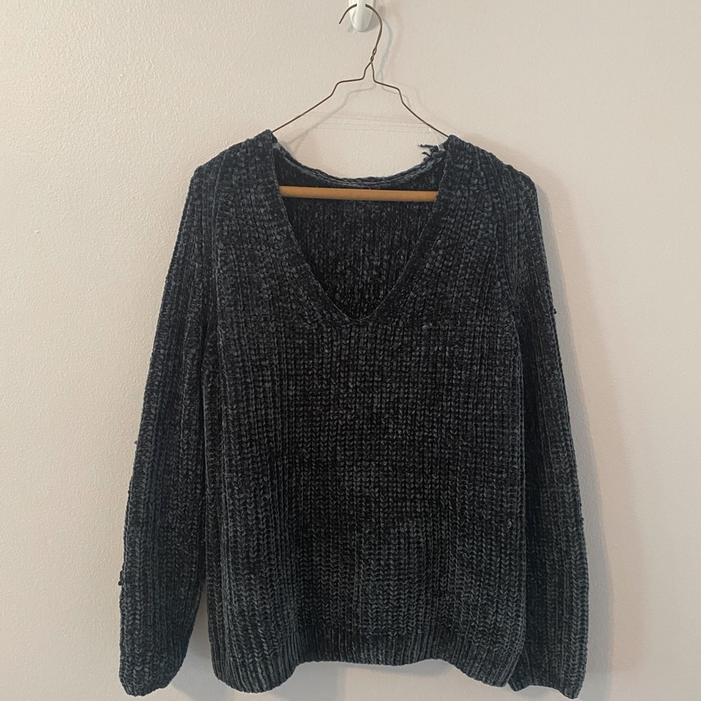 Target A New Day Chenille Green V-Neck Sweater